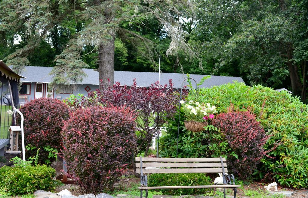 Chamber Lane Motel Round Lake Exterior foto